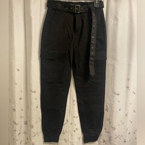 Nwot Black joggers with fabric belt